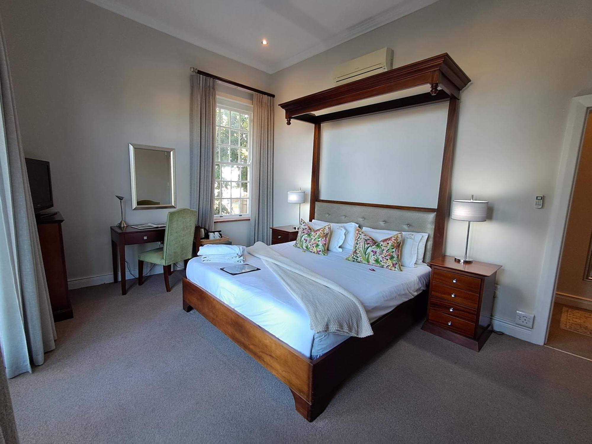 เดอะ ไวลด์ มัชรูม บูติค โฮเต็ล Guest House สเตลเลนบอช ภายนอก รูปภาพ